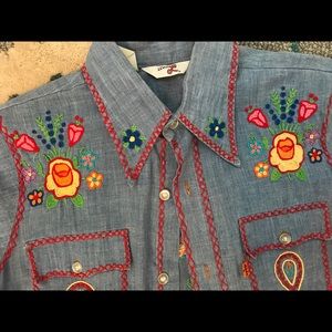 Vintage 70s Levi Denim Embroidered Long Sleeve Button Down Shirt S/M/L